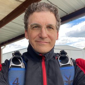 Meet your Posher, Adrian